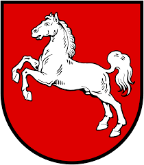 https://www.ml.niedersachsen.de/startseite/themen/tiergesundheit_tierschutz/tierschutz_allgemein/mit-dem-zentralen-register-und-dem-sachkundenachweis-sind-ab-01072013-alle-regelungen-des-hundegesetzes-in-kraft-93854.html